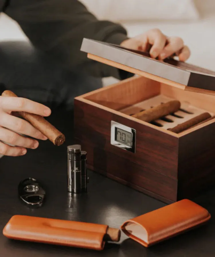 Psb lounge agence evenementielle toulouse location materiel evenement occitanie article prestataire bar a cigare 6