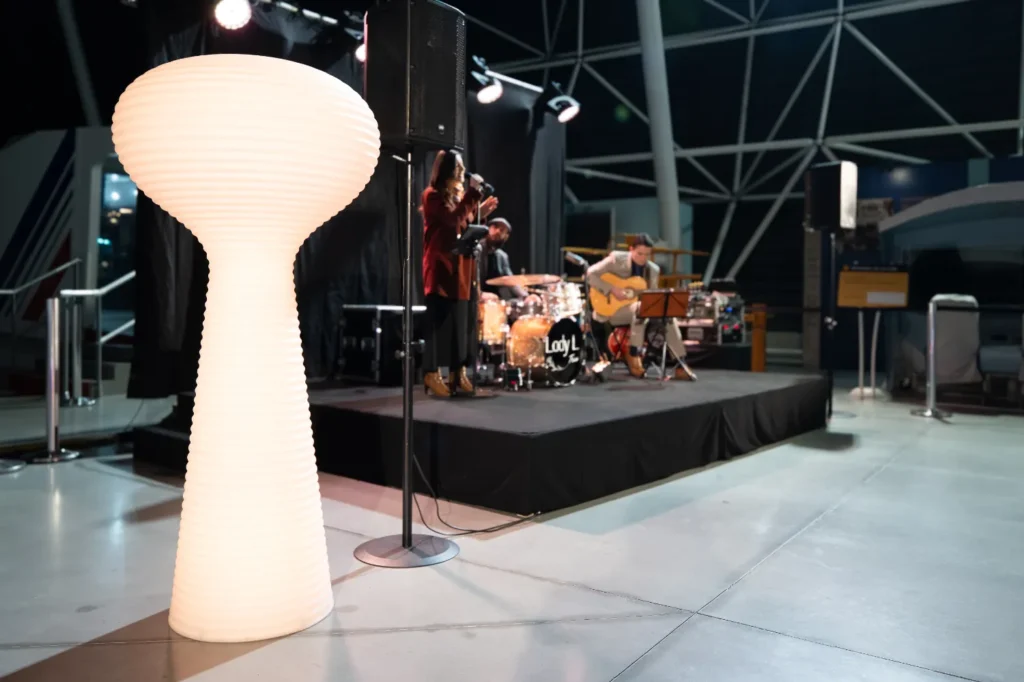 Psb lounge agence evenementielle toulouse location materiel evenement occitanie location scene 1